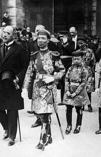 Vua Khải Định sang Pháp